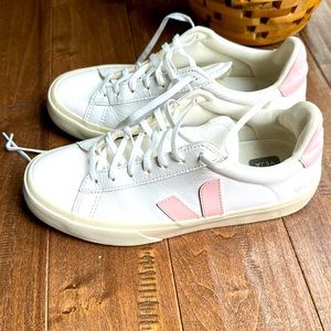 Veja Shoes